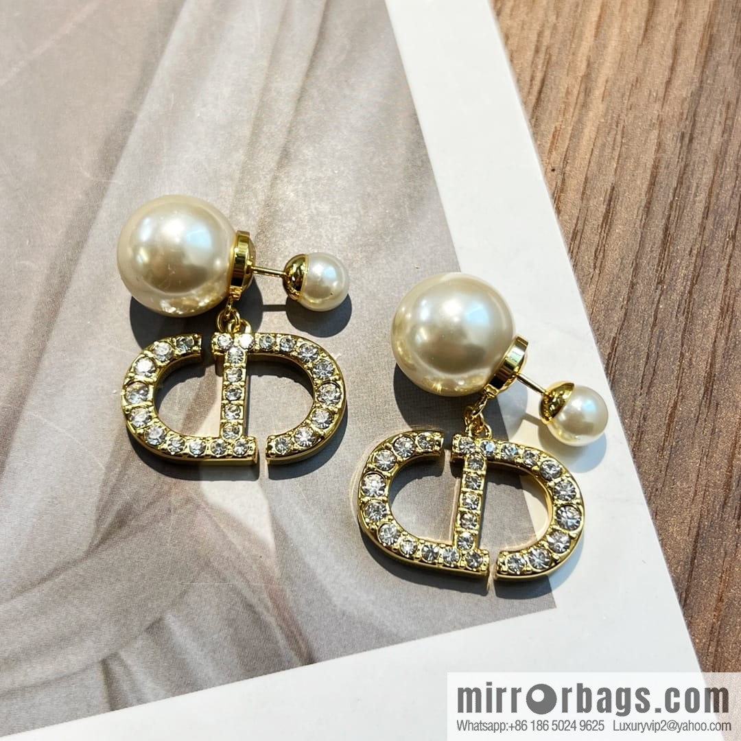 New ☑️ Dior size pearl full diamond CD stud earrings