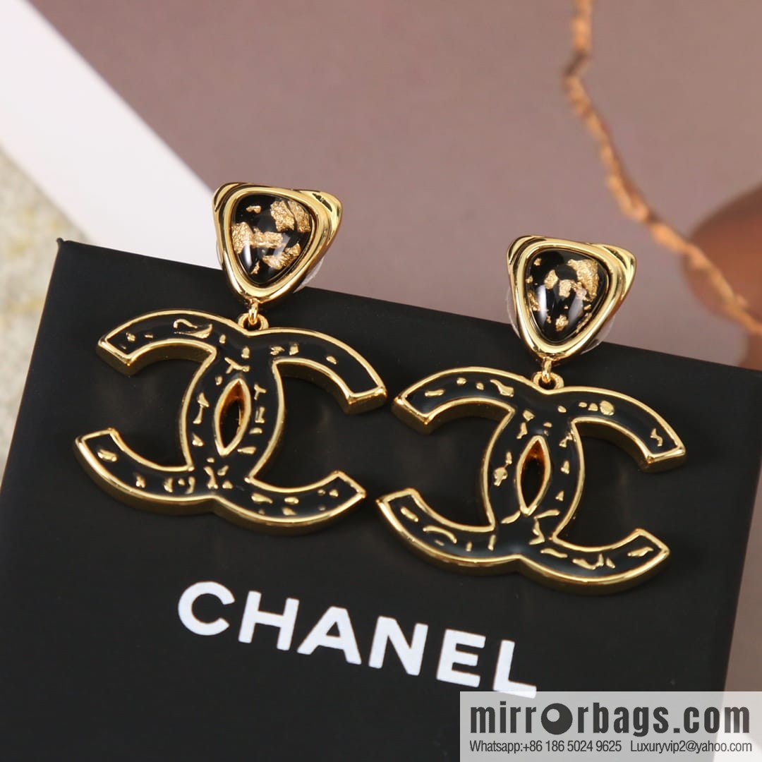 New ☑️ Chanel c2 double c triangle gold edge stud earrings