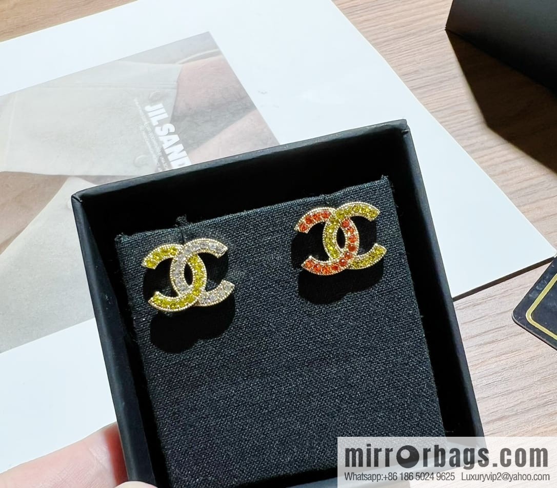 New ☑️ Chanel c1 double c color diamond color matching earrings