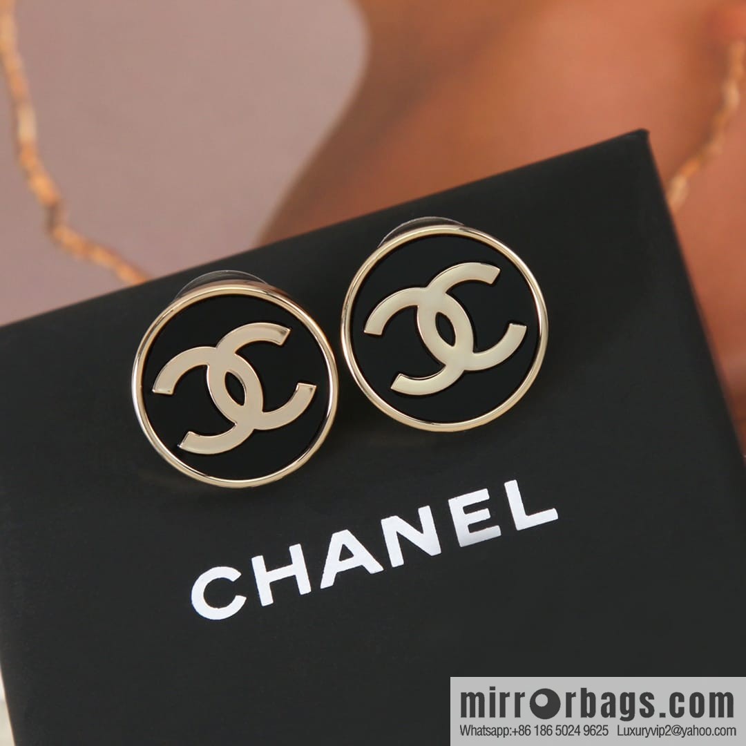New ☑️ Chanel c1 double c round stud earrings