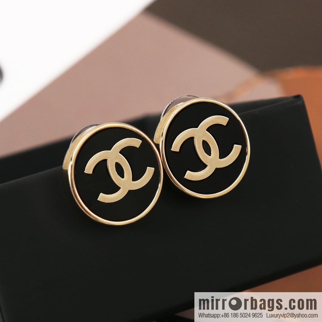 New ☑️ Chanel c1 double c round stud earrings