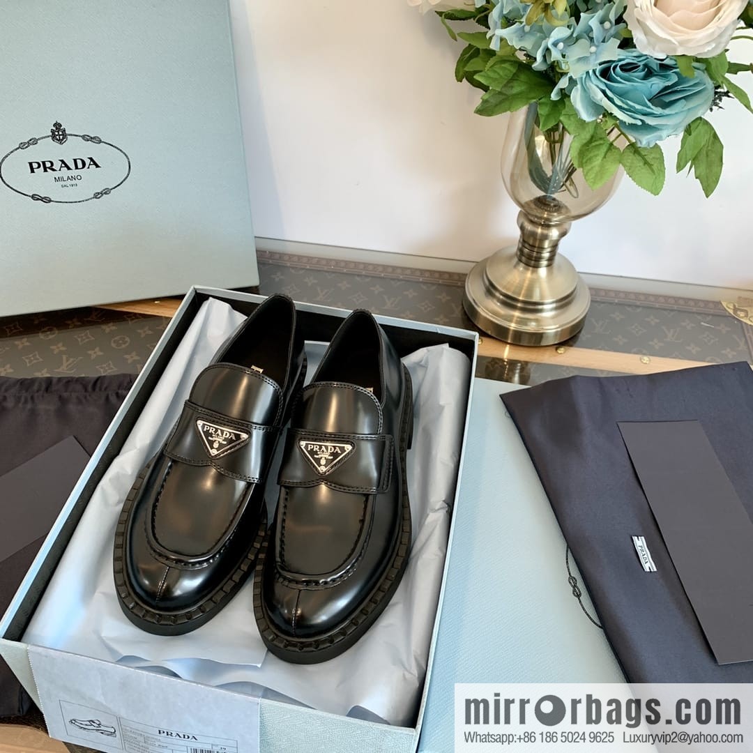R Prada Vintage loafers