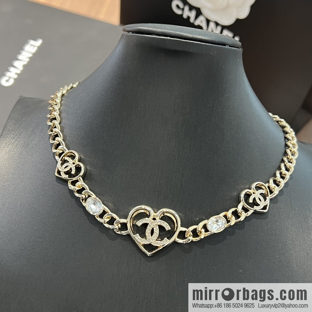 New ☑️ Chanel double c gold peach heart love necklace