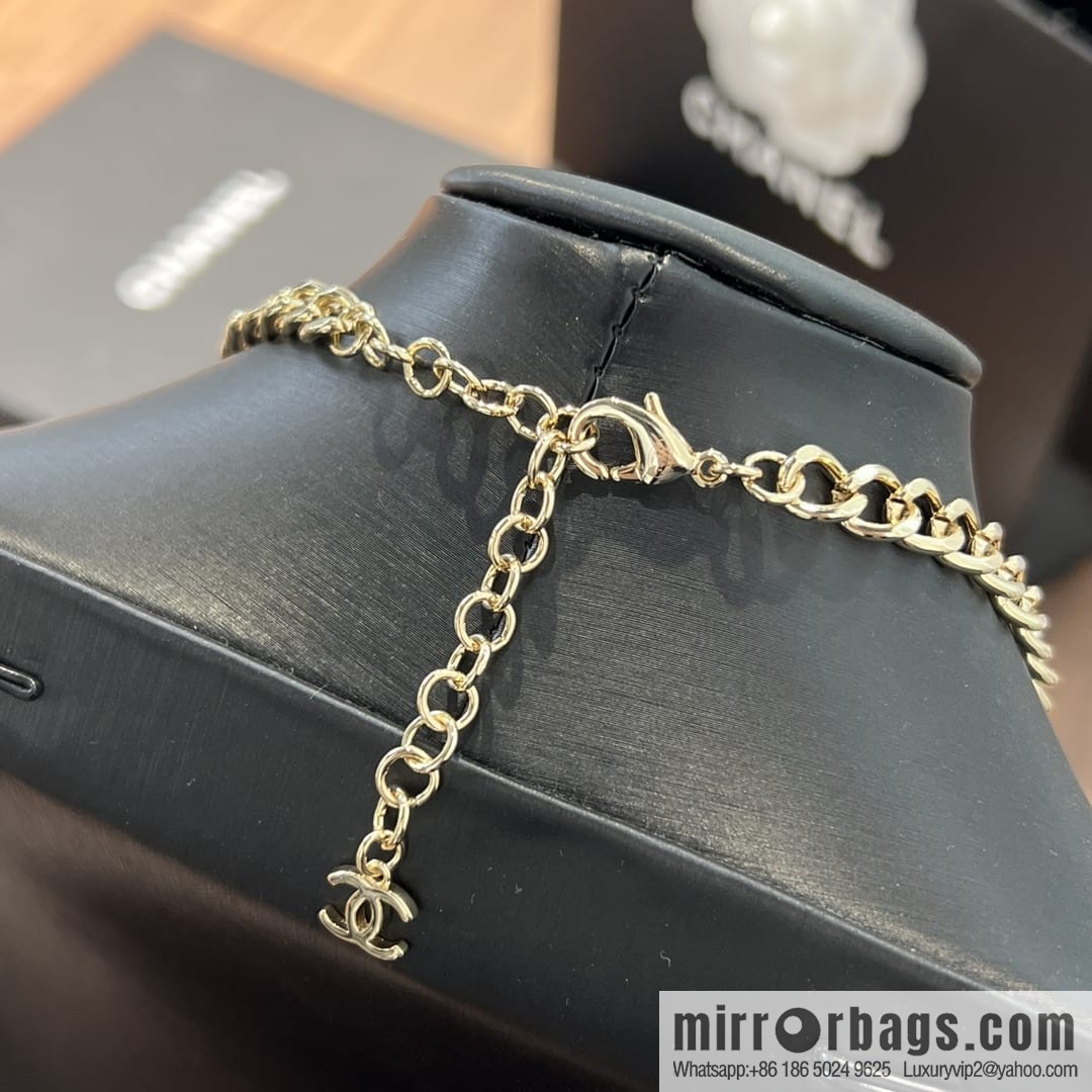 New ☑️ Chanel double c gold peach heart love necklace