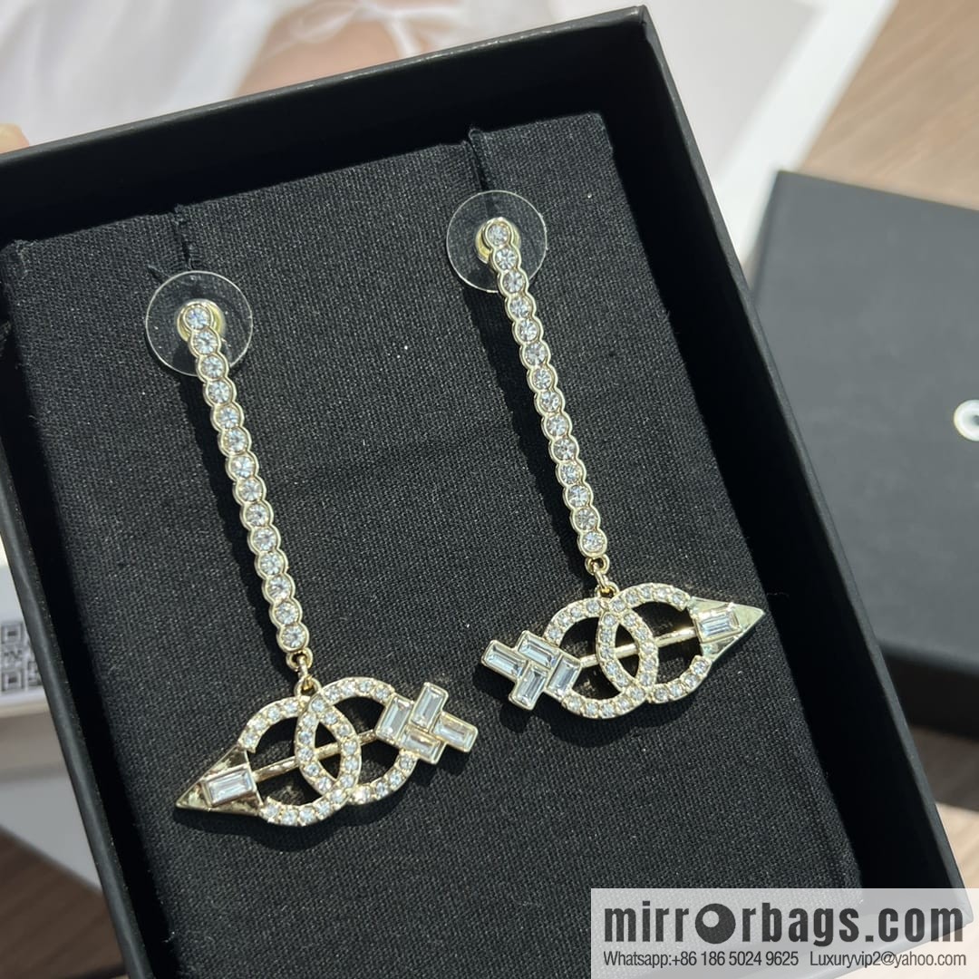 New ☑️ Chanel double c arrow stud earrings