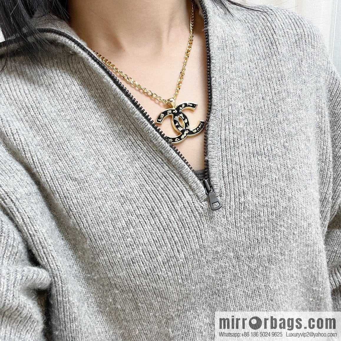 New ☑️ Chanel double c black enamel necklace