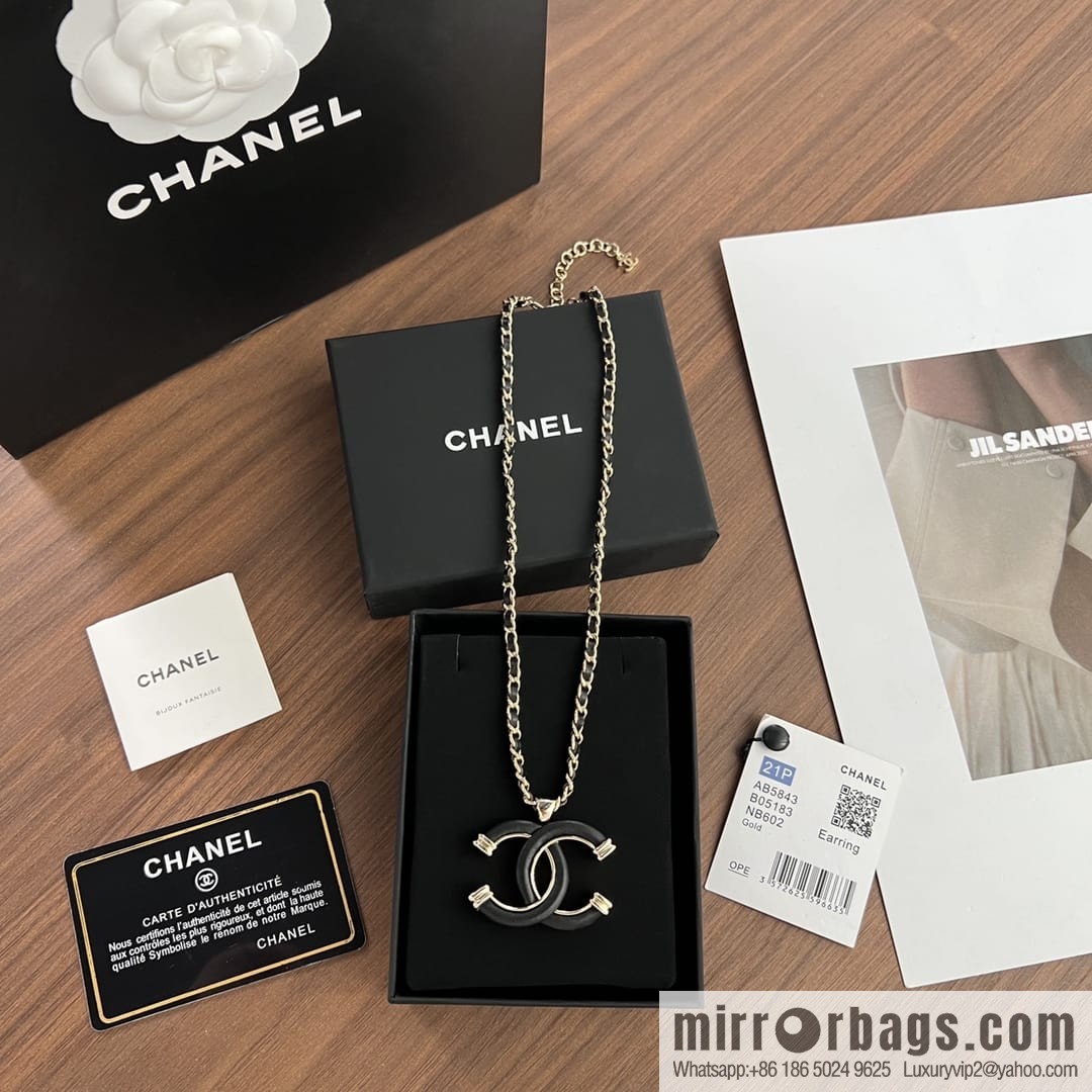 New ☑️ Chanel double c black leather brooch necklace