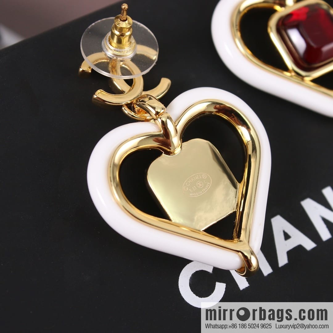 New ☑️ Chanel c2 double c peach heart love stud earrings