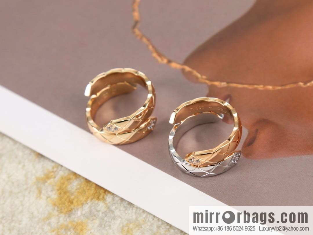 New ☑️ Chanel coco crushing series rhombus ring