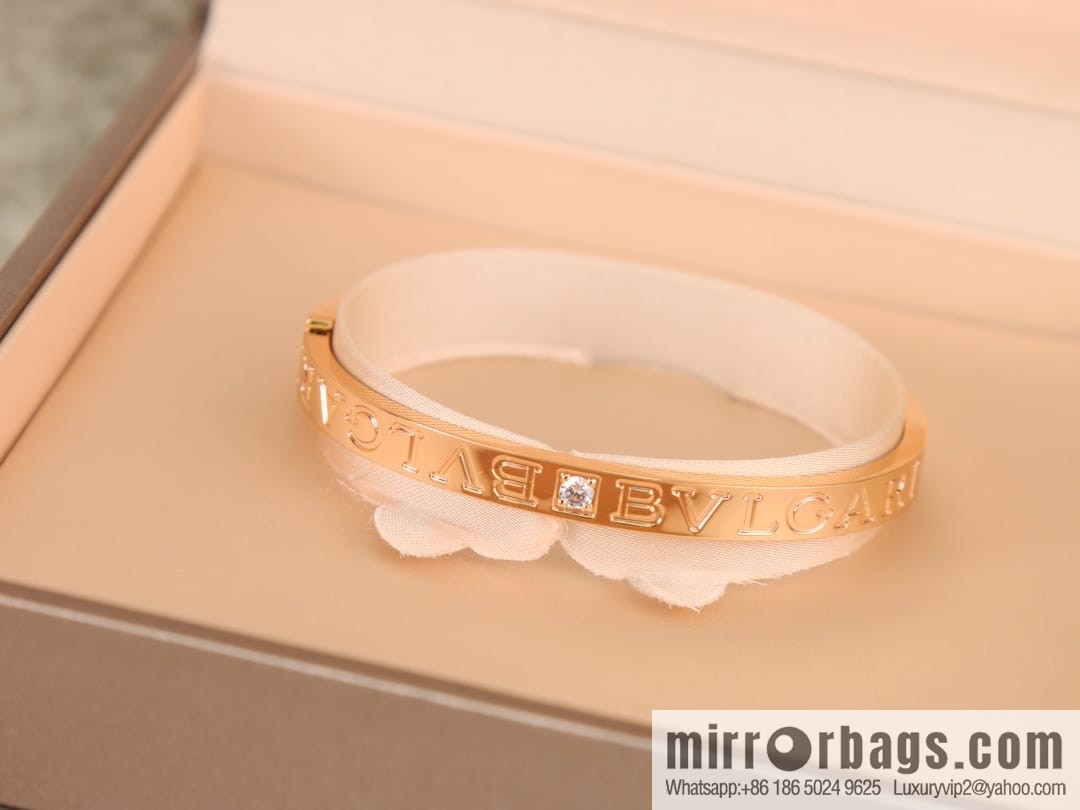 BVLGARI Bulgari English Alphabet Bracelet