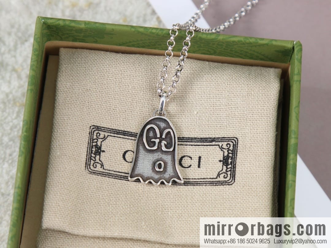 New Gucci Gucci Ghost 👻 necklace