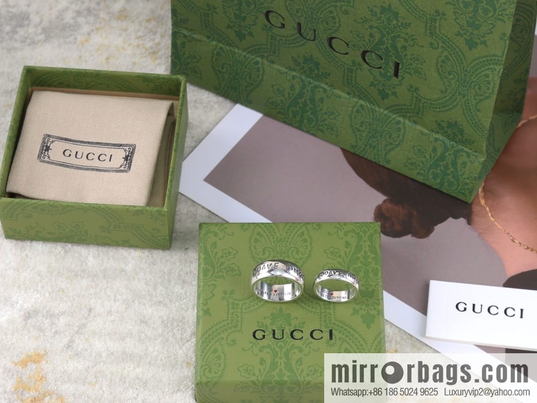 New Gucci gucci English letter ring