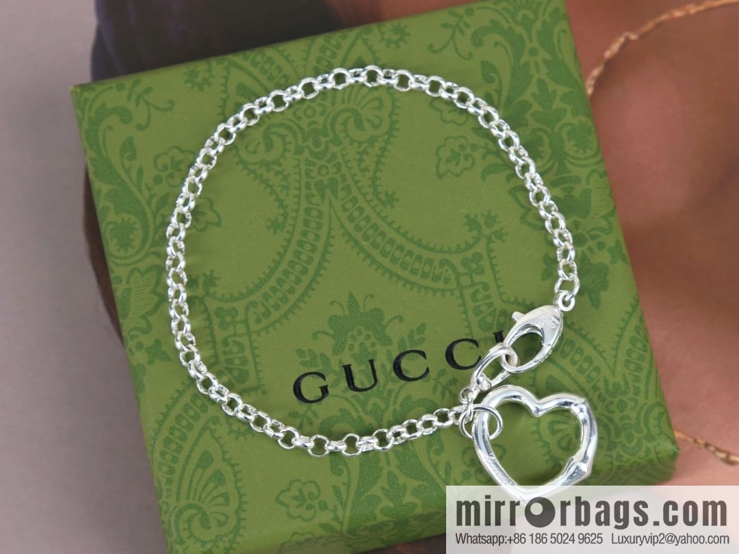 New Gucci gucci peach heart love bracelet