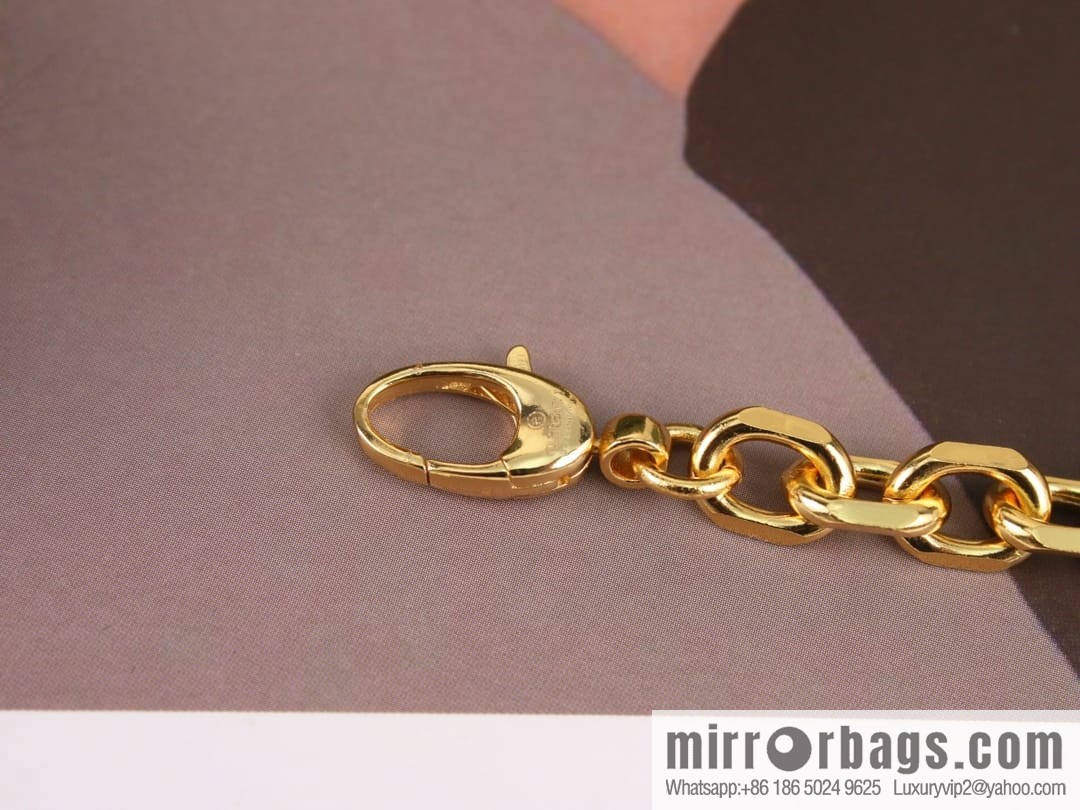 New Gucci Gucci gold interlocking enamel double G necklace