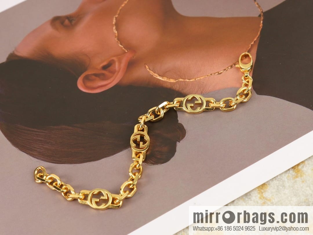 New Gucci Gucci gold interlocking enamel double G bracelet