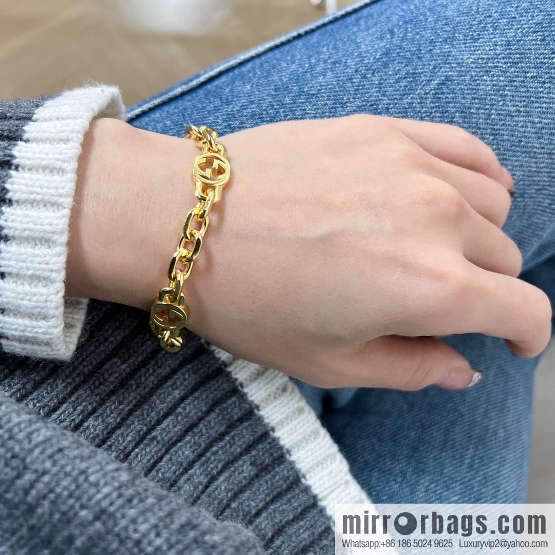New Gucci Gucci gold interlocking enamel double G bracelet