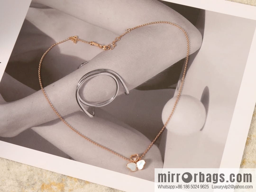 Chopard HAPPY HEARTS three love white shell necklace
