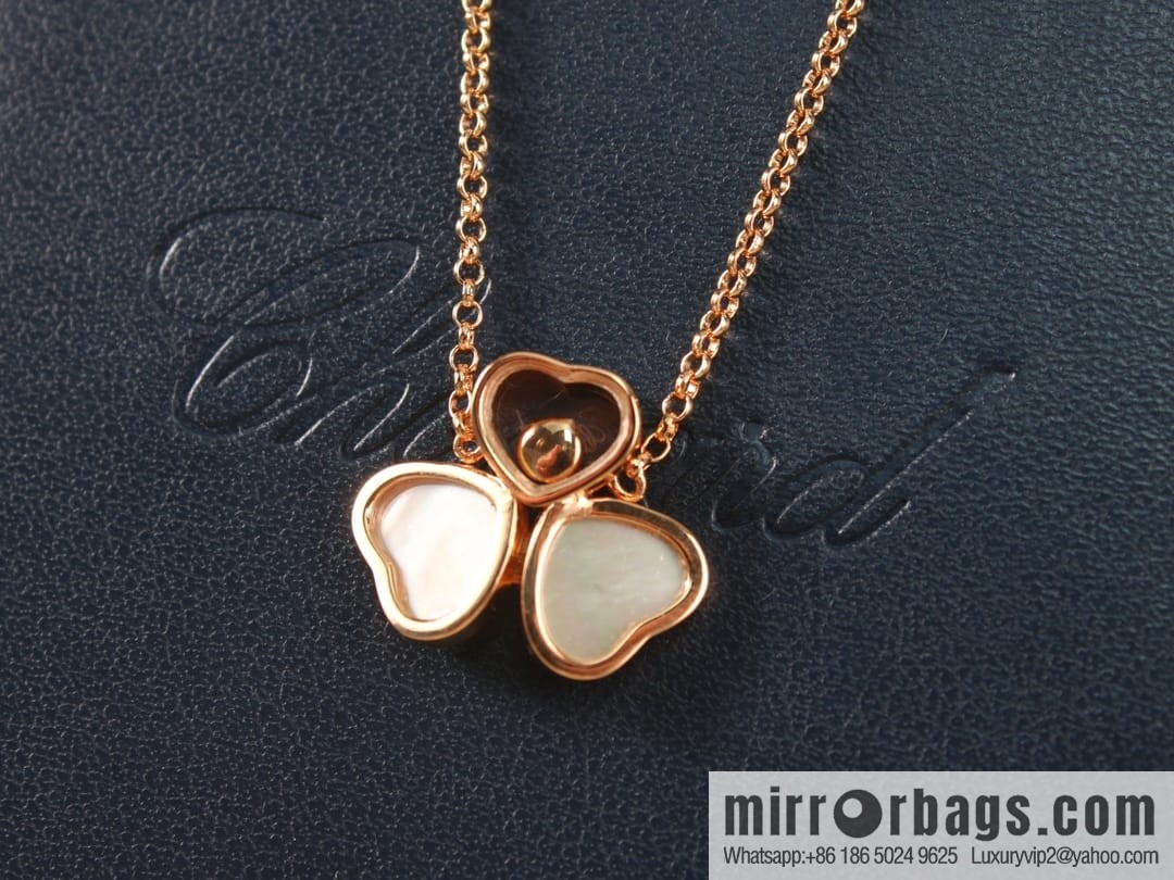Chopard HAPPY HEARTS three love white shell necklace