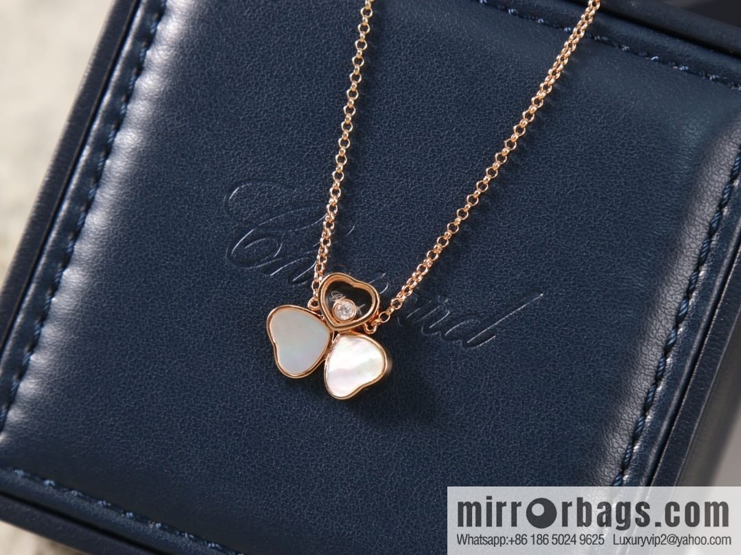Chopard HAPPY HEARTS three love white shell necklace