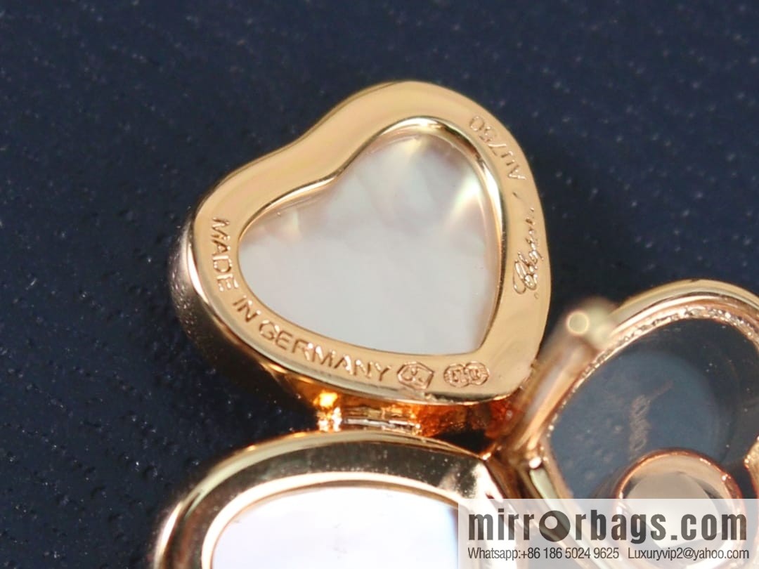 Chopard HAPPY HEARTS three love white shell necklace