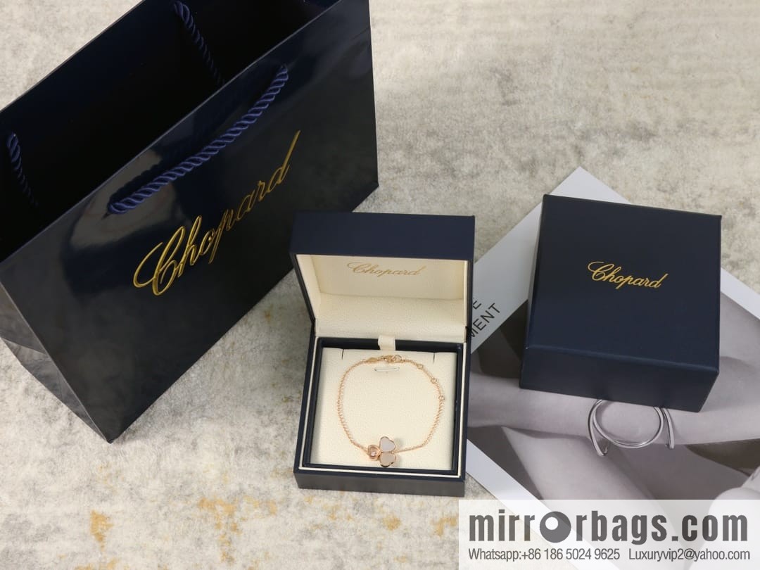Chopard HAPPY HEARTS three love white shell necklace