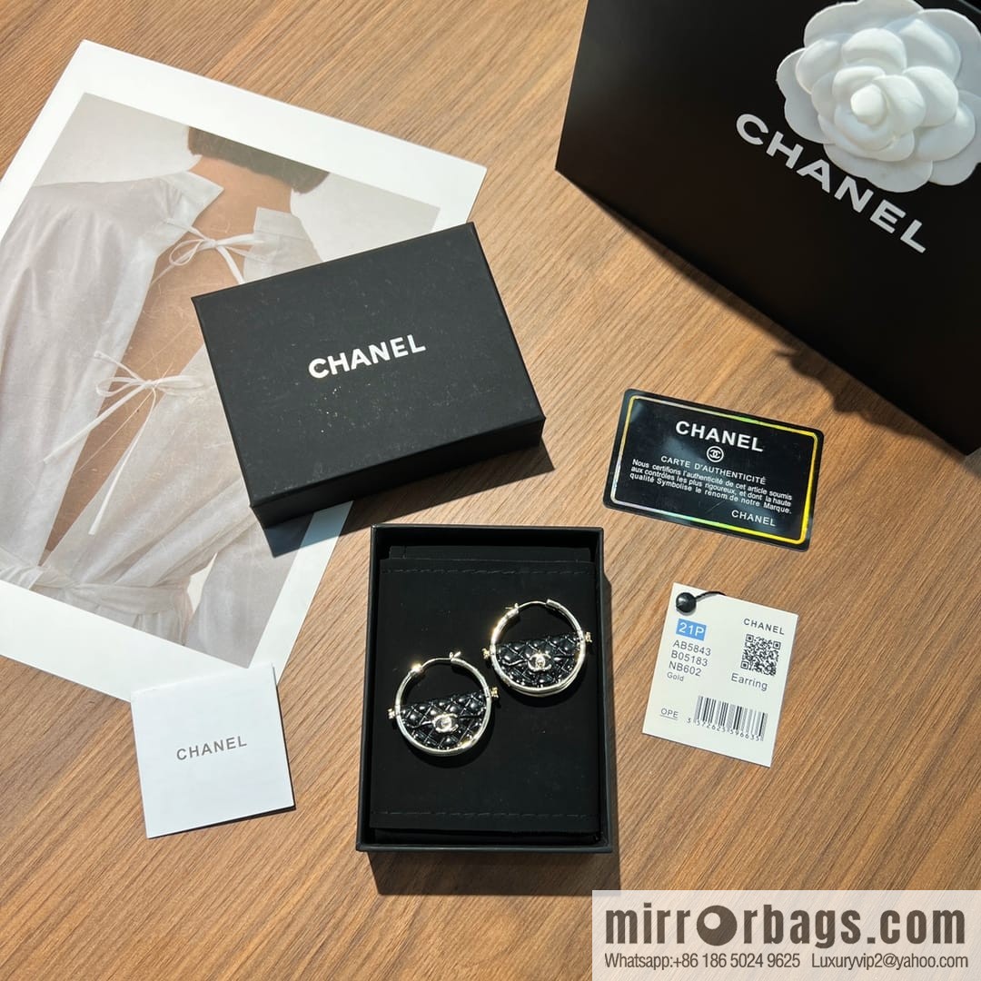 New ☑️ Chanel c1 double c round black stud earrings