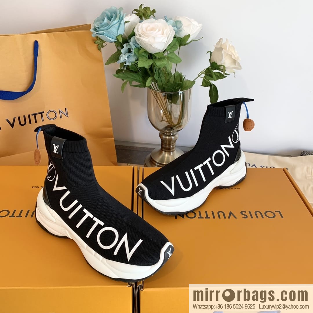 LV/Louis Vuitton donkey brand sports socks shoes