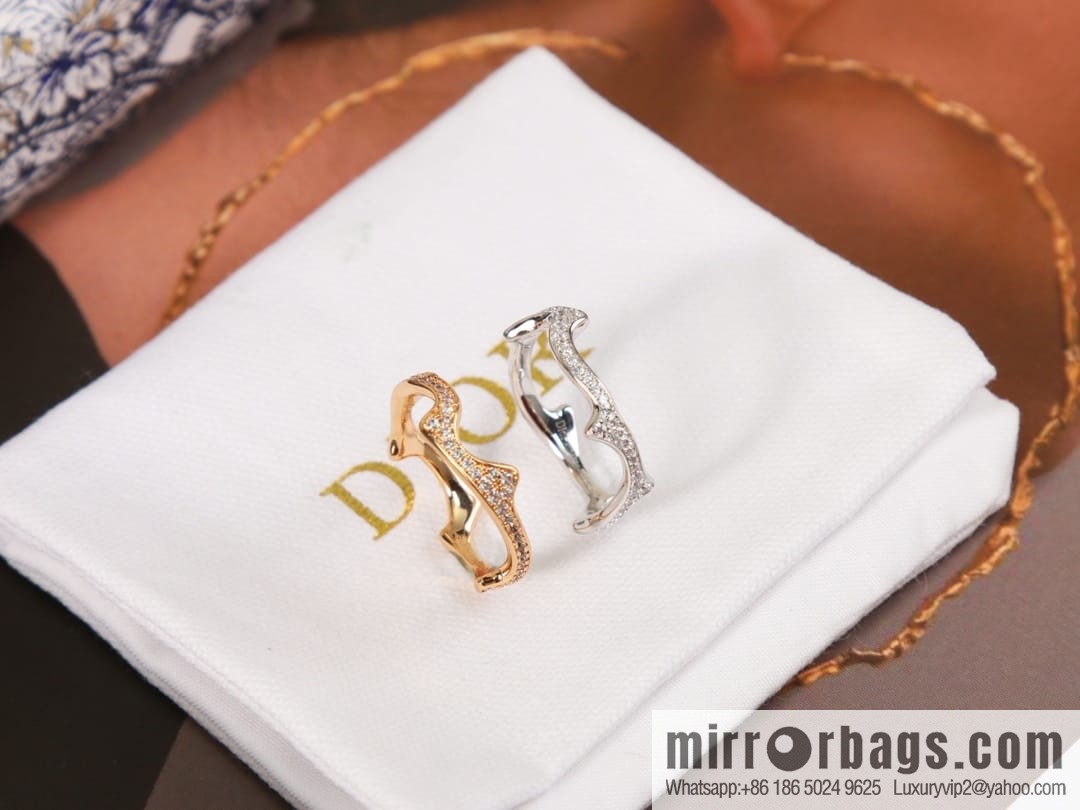 New ☑️ Dior full diamond vine ring