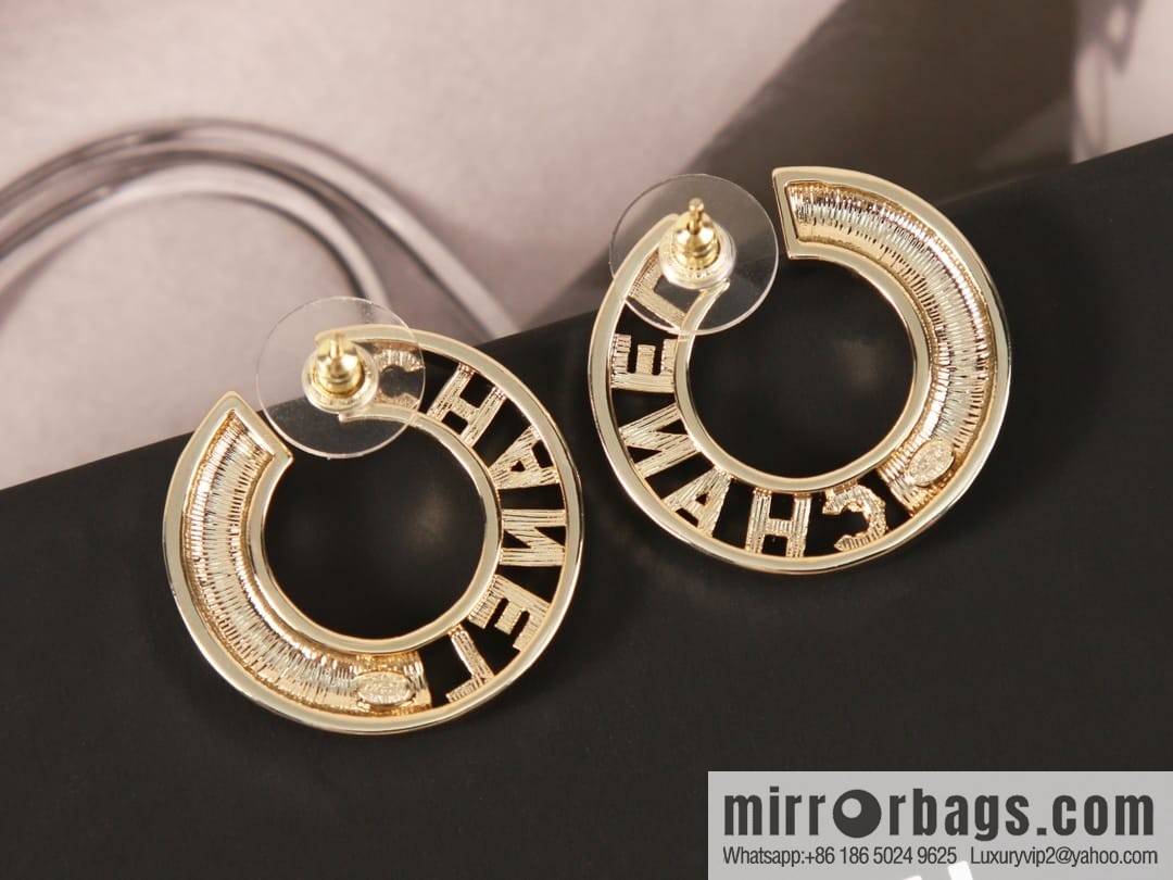 New ☑️ Chanel c2 double c colored diamond round stud earrings