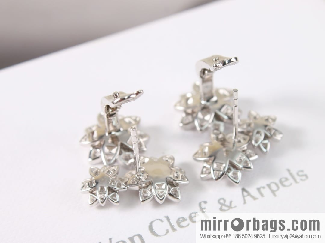 Van Cleef & Arpels Lotus Ear Pat Earrings