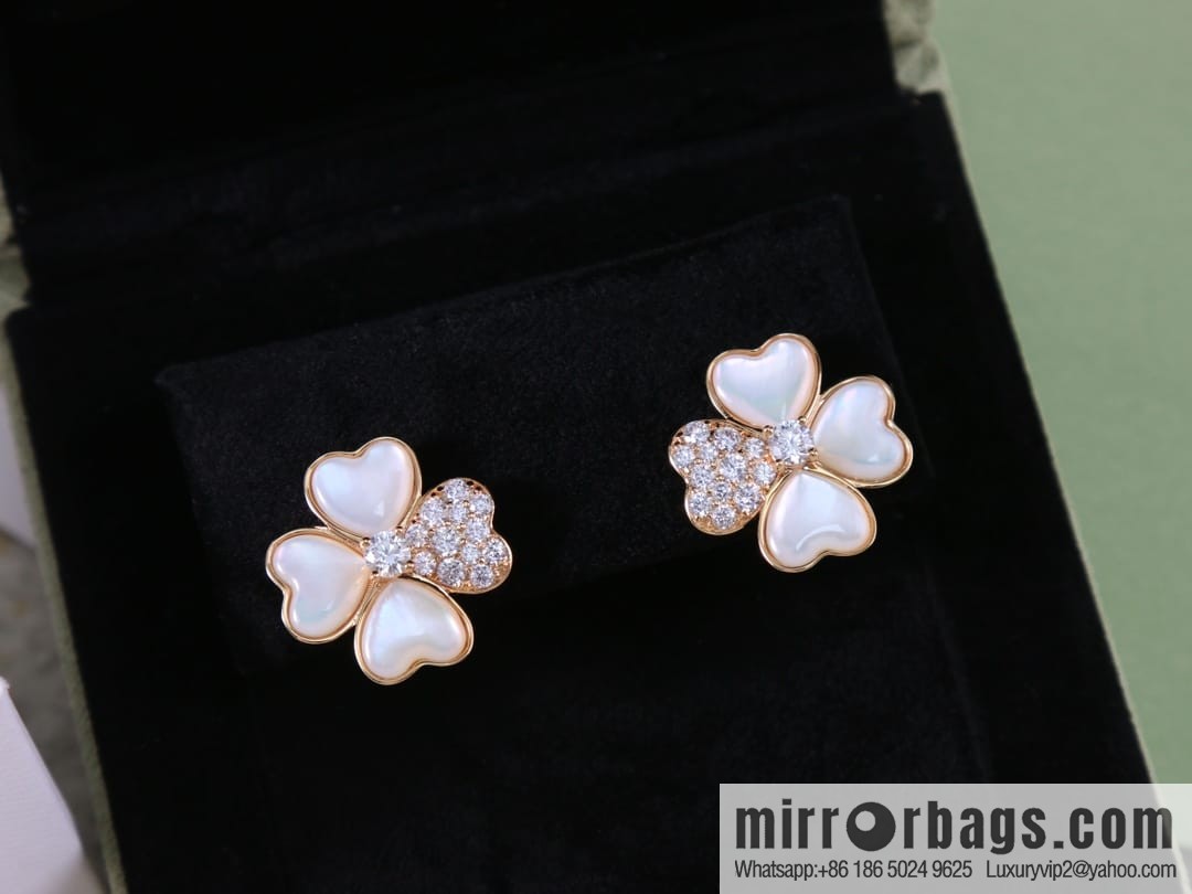 Van Cleef & Arpels cosmos four-leaf clover fritillary earshot