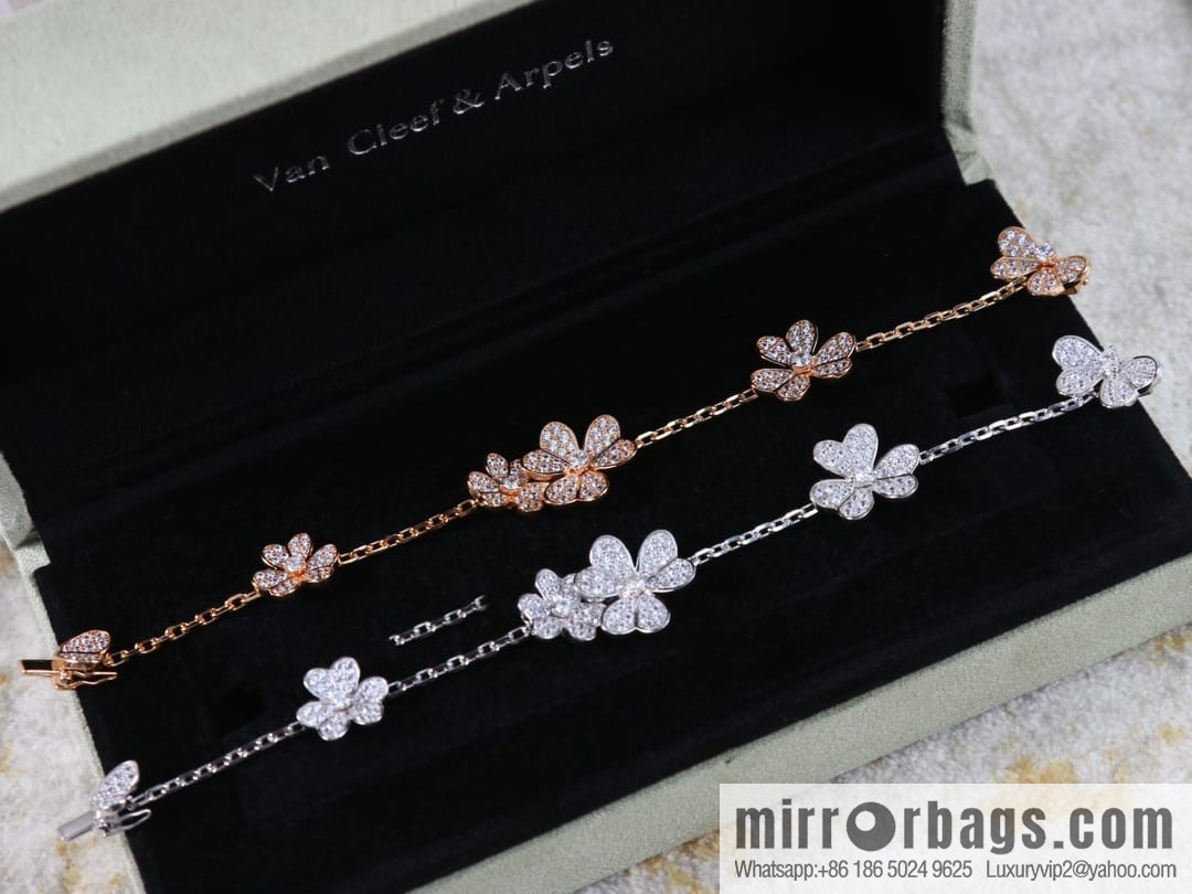Van Cleef & Arpels Clover ☘️ bracelet