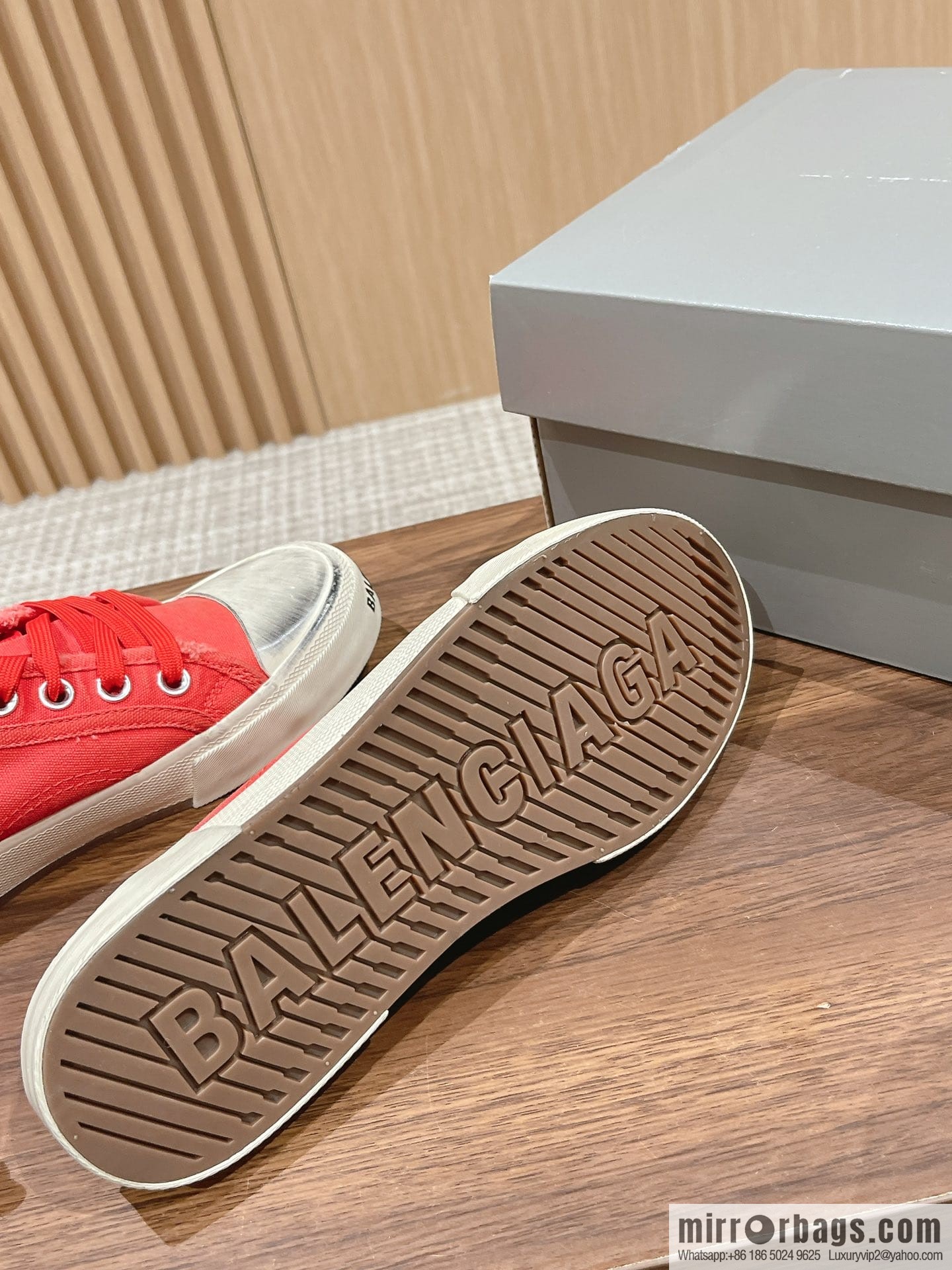 ๐๐๐ฅ๐๐ง๐๐ข๐๐ ๐ Balenciaga, new Paris casual espadrilles