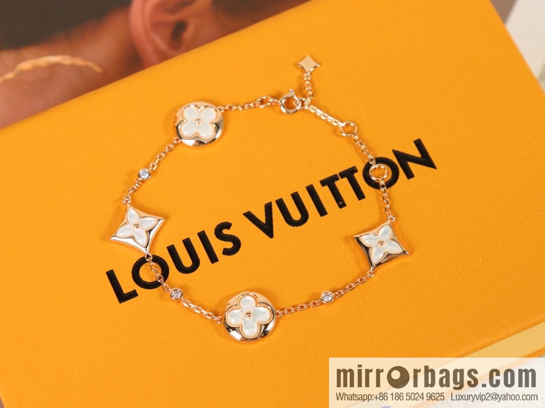 Louis Vuitton Louis Vuitton LV white fritillary five flower bracelet