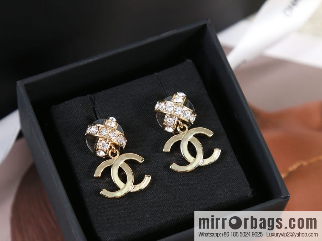 New ☑️ Chanel c2 double C cross full diamond stud earrings
