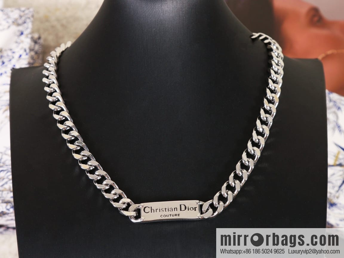 New ☑️ Dior chain strap bracelet necklace