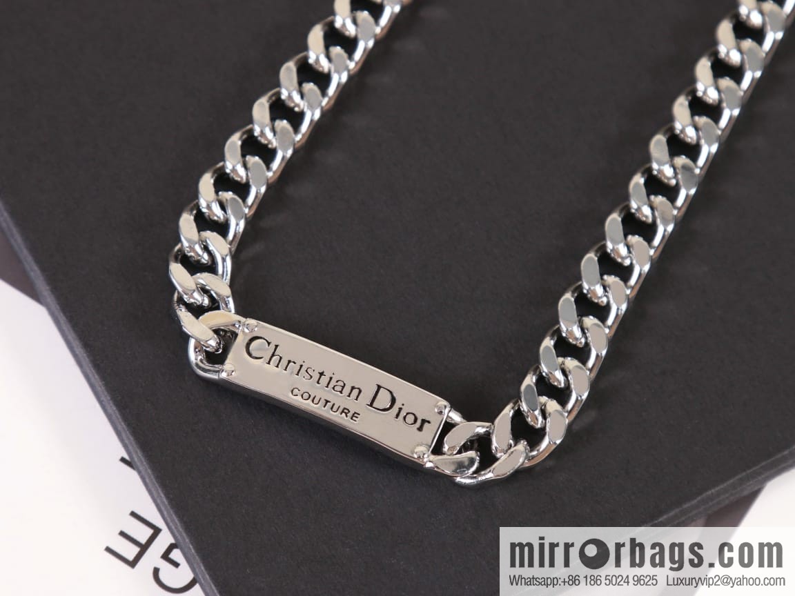 New ☑️ Dior chain strap bracelet necklace