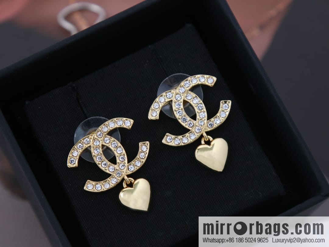 New ☑️ Chanel c2 double C full diamond peach heart love stud earrings