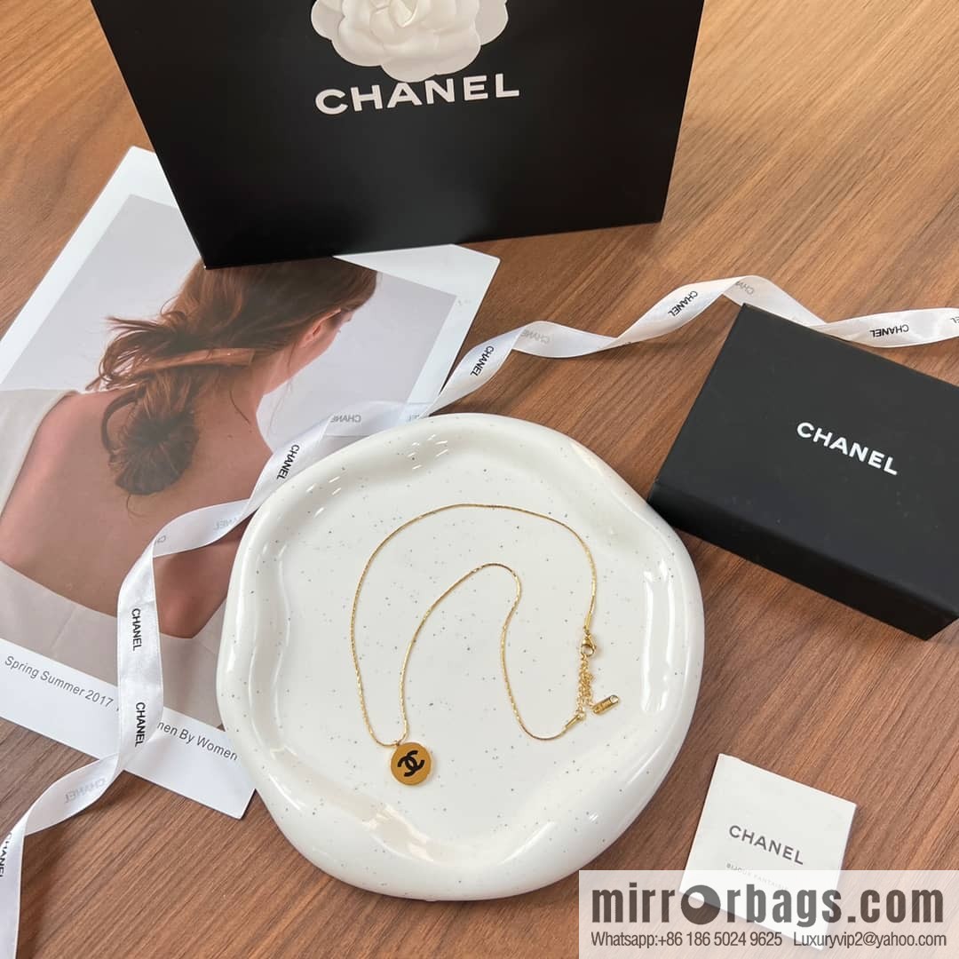 New ☑️ Chanel double c round gold necklace