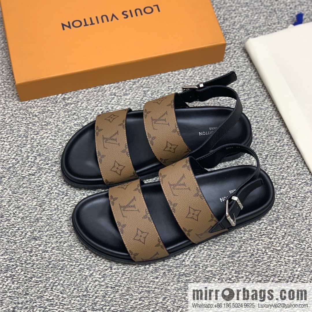 LV/Louis Vuitton features classic PVC men's sneakers with black outsoles