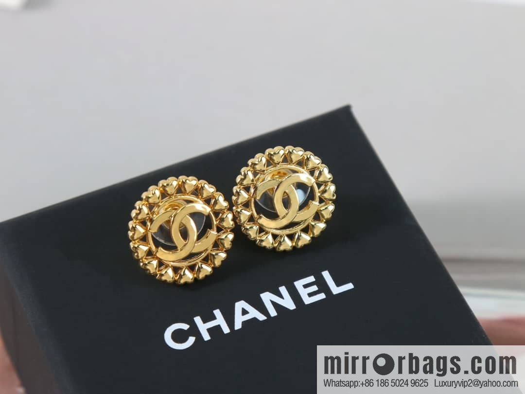 New ☑️ Chanel gold double c round love peach heart stud earrings