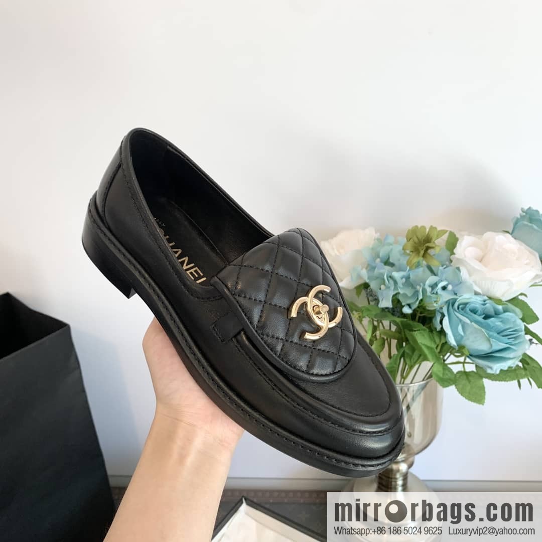Chanel Xiaoxiang Medieval Rhombus Vintage loafers