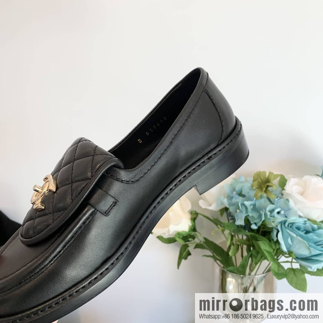 Chanel Xiaoxiang Medieval Rhombus Vintage loafers