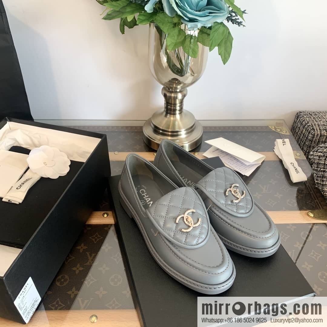 Chanel Xiaoxiang Medieval Rhombus Vintage loafers
