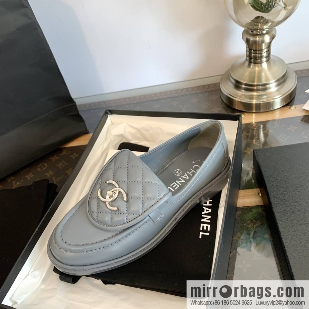 Chanel Xiaoxiang Medieval Rhombus Vintage loafers