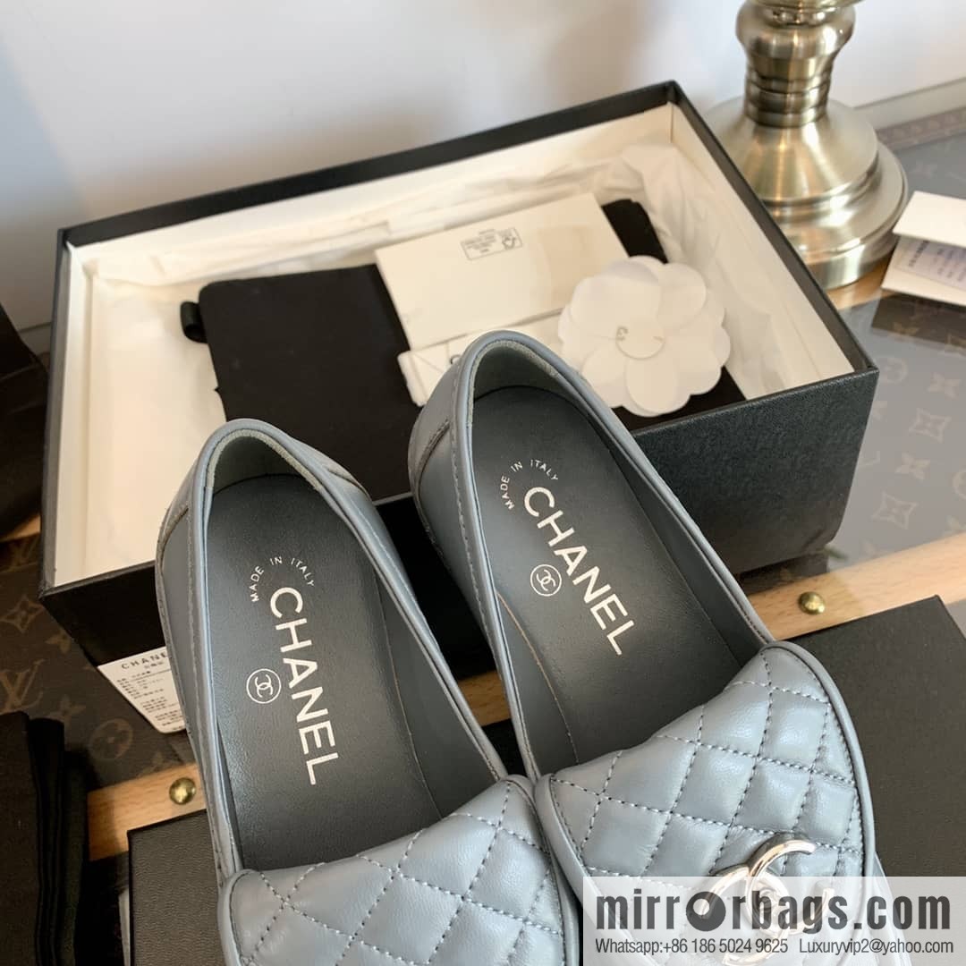 Chanel Xiaoxiang Medieval Rhombus Vintage loafers