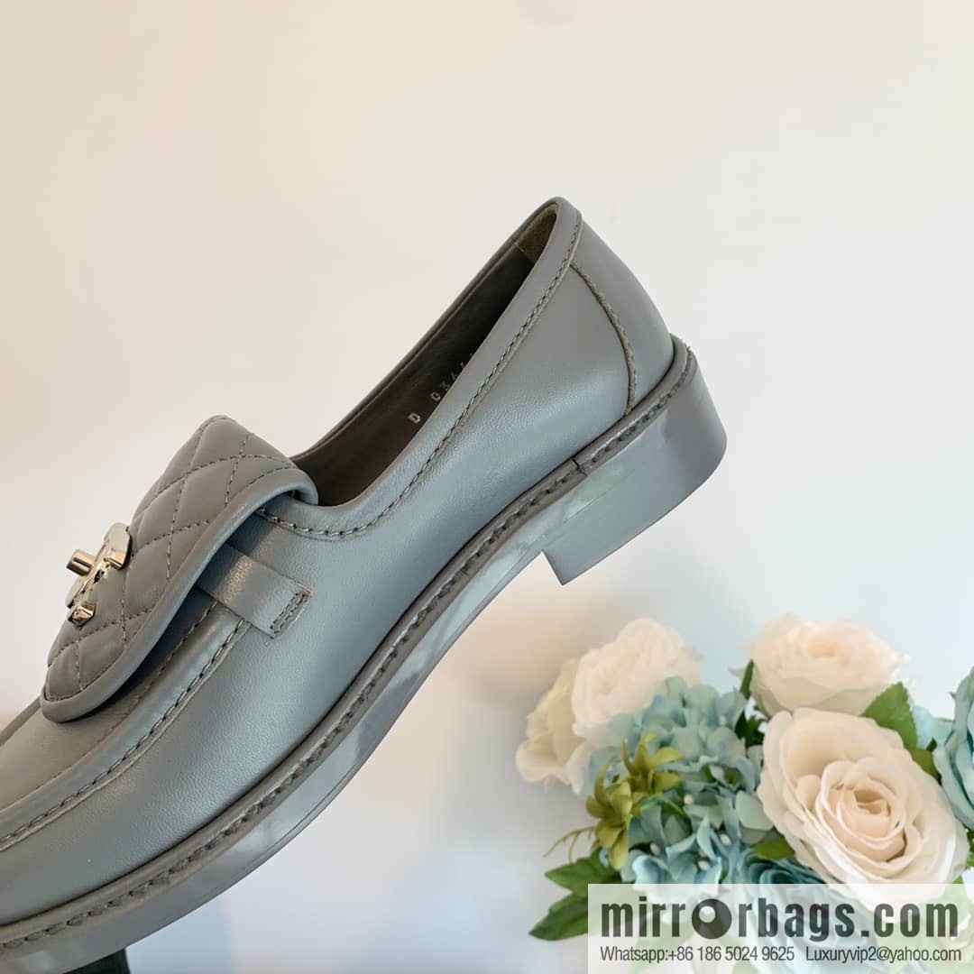 Chanel Xiaoxiang Medieval Rhombus Vintage loafers