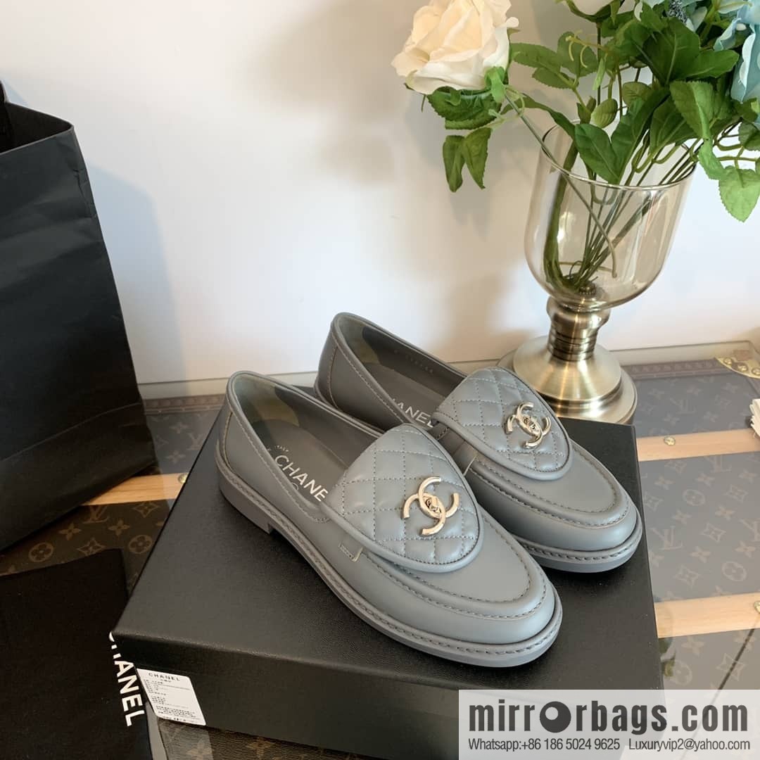 Chanel Xiaoxiang Medieval Rhombus Vintage loafers
