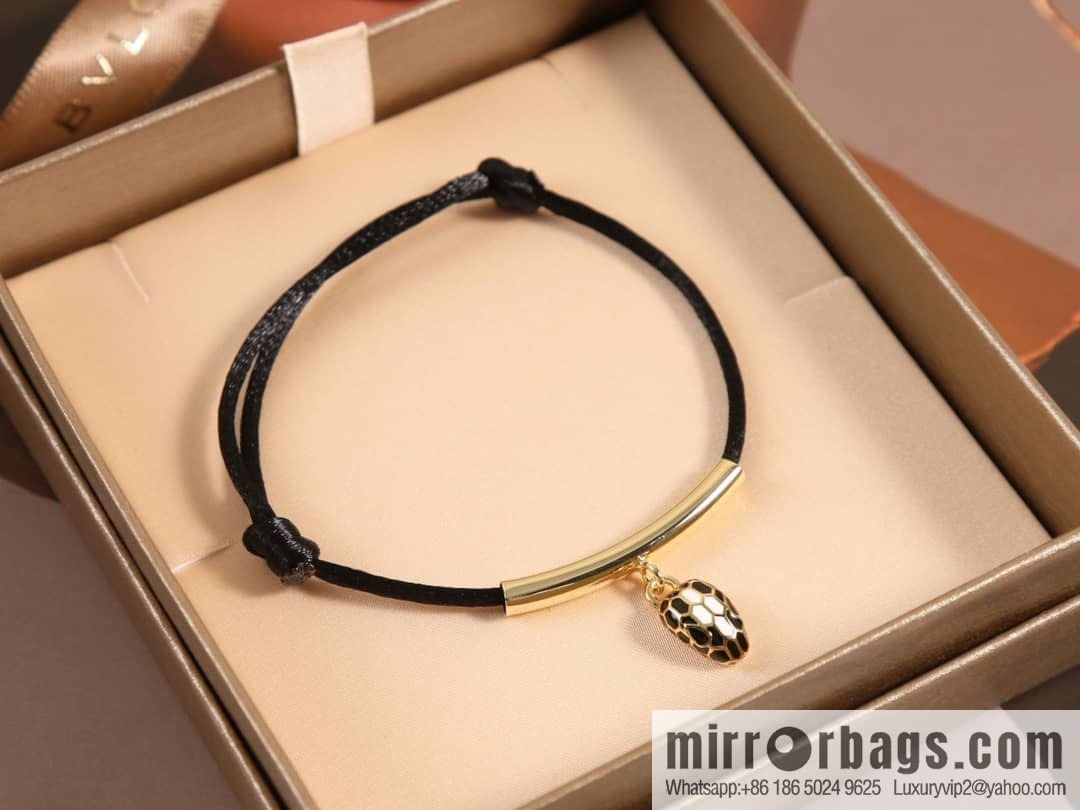 BVLGARI Bulgari SERPENTI FOREVER series snake head bracelet