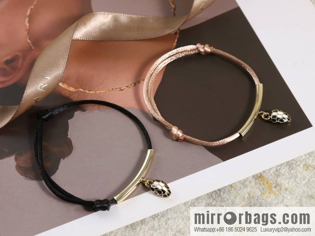 BVLGARI Bulgari SERPENTI FOREVER series snake head bracelet